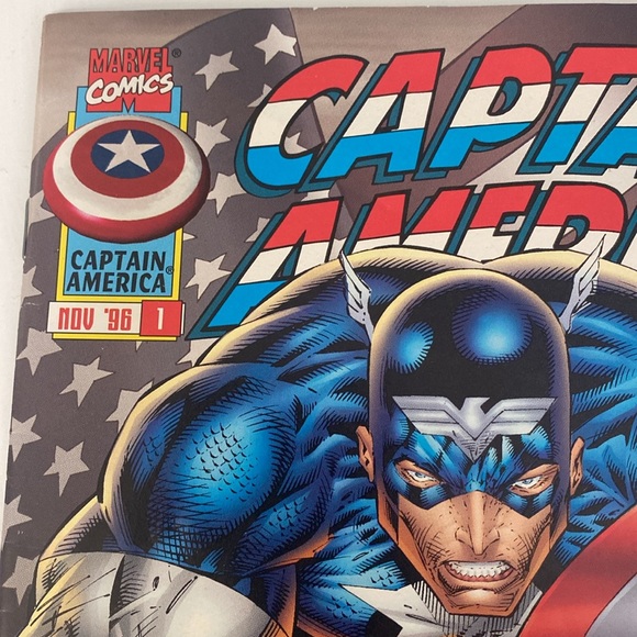 Captain America #1 Comic - Picture 4 of 4